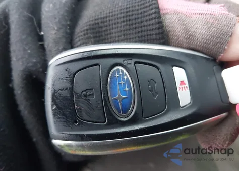 2021 Subaru Ascent Premium z USA, uszkodzony, nr VIN 4S4WMAFD8M3444760